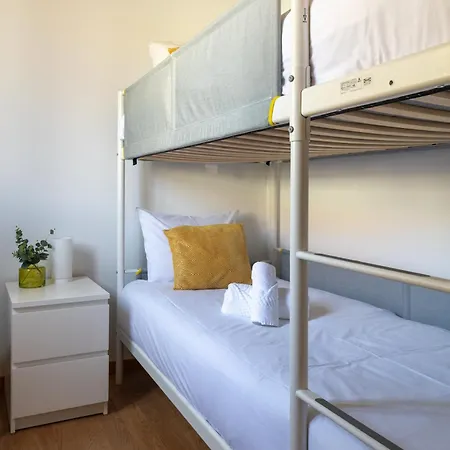 Casa Laranjas Holiday home *